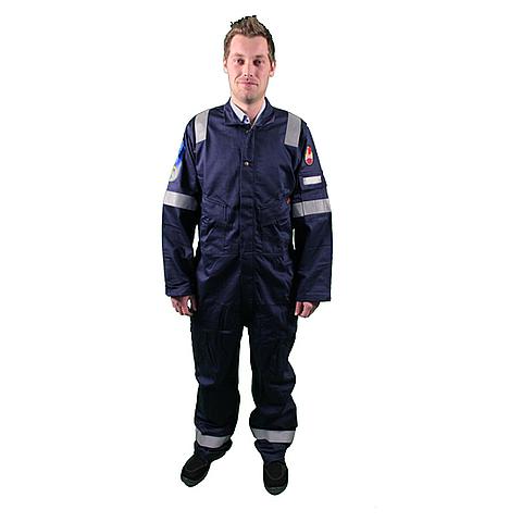 SG03210 Coverall The safest garment against flash fire. The safety boots need to be ordered separately.