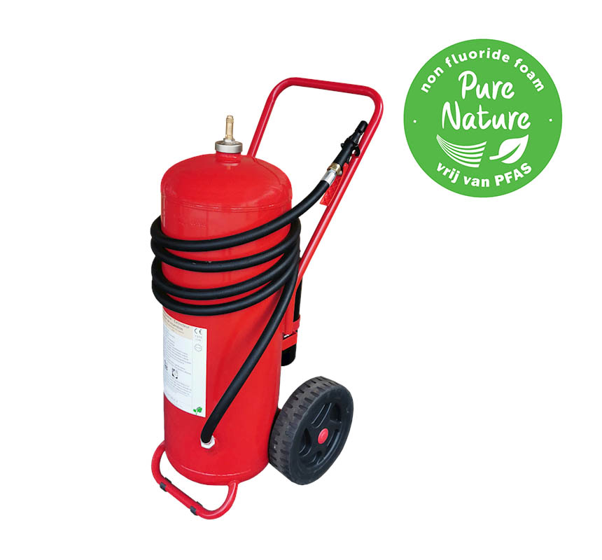 SG00450 Fluorine Free Foam Wheeled Extinguisher 50 liters AB (cartridge) The 50-liter fluorine-free foam fire extinguisher is a powerful and environmentally friendly solution for combating Class A and B fires. With its robust stainless steel construction and high-quality components, this extinguisher delivers reliable performance in demanding environments. It is ideal for industrial applications where safety and durability are essential.